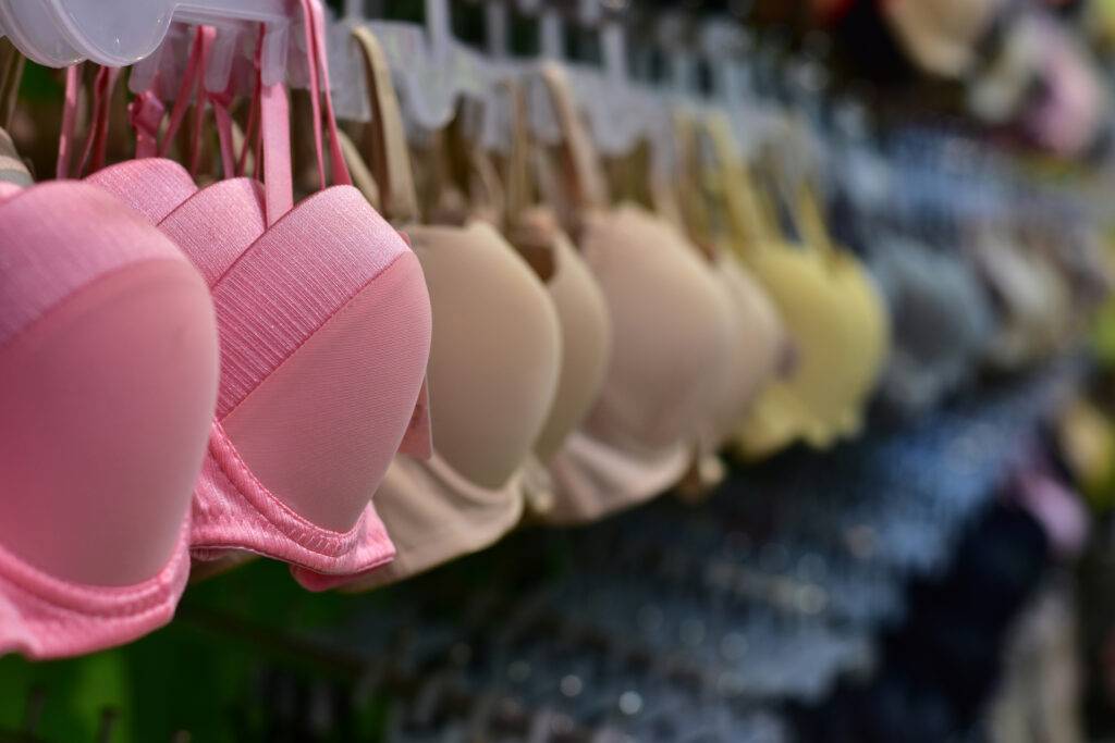 Having Difficulty Finding Bras Is A Sign You May Need A Breast Reduction